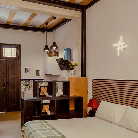 Casa Del Cabanyal La Playa Feriehus Valencia